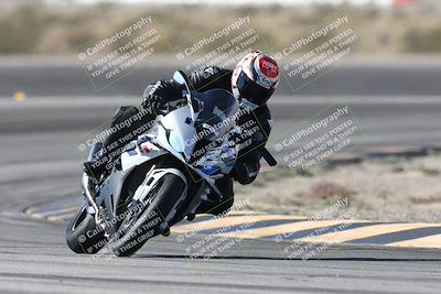 media/Nov-30-2025-TrackXperience (Sun) [[c0061d280f]]/2-Level 2/Session 4 (Turn 11)/